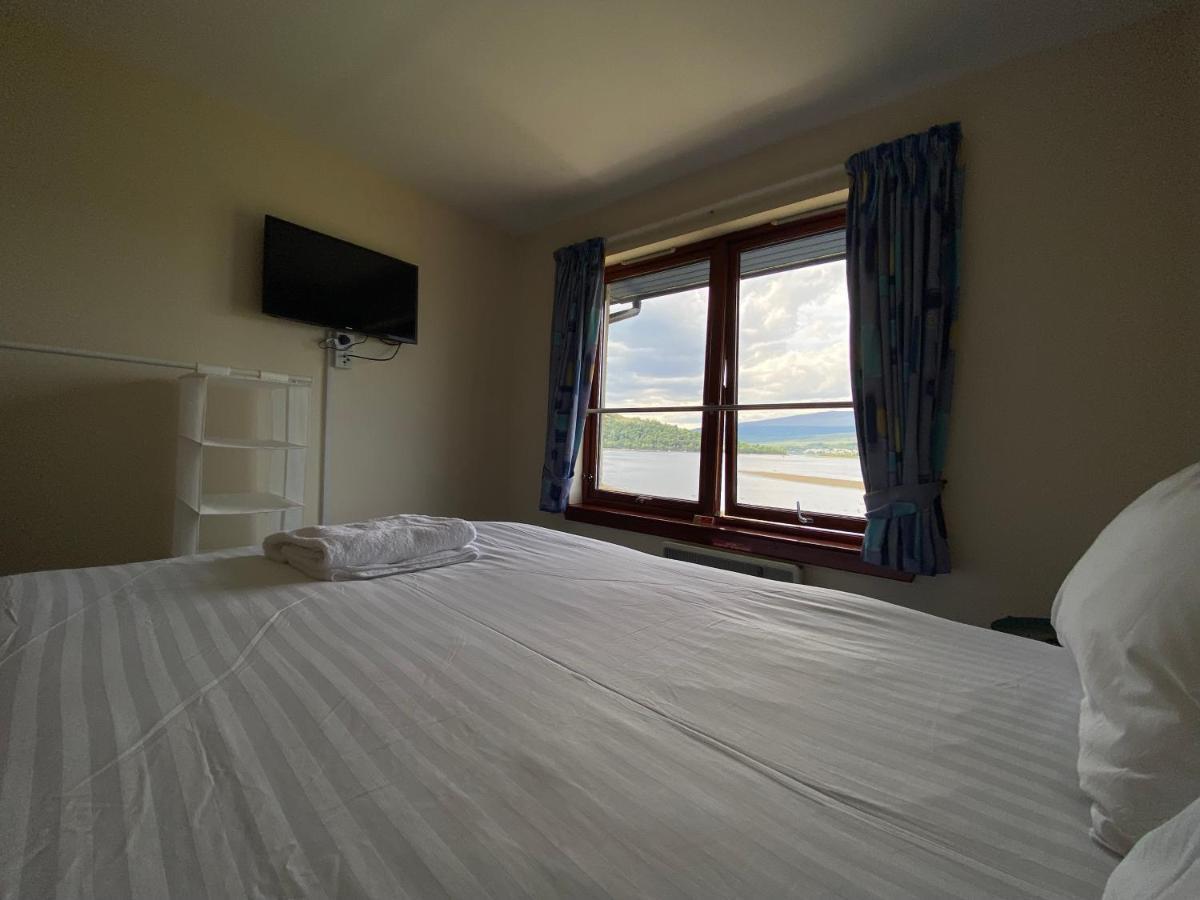 Waterfront Lodge - Accommodation Only ฟอร์ตวิลเลียม ภายนอก รูปภาพ